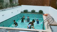 QUzhou Kecheng Xishe Homestay - สระว่ายน้ำส่วนตัว