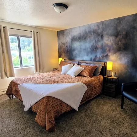 Birch Bungalow: Lead 2 Bedroom/2 Bath Condo. 5 mi to Skiing & 17 mi to Sturgis