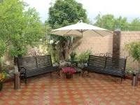 Guest House Vremena Goda فنادق في براتسك