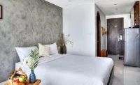 LAM Apartment & Hotel Danang - balcony