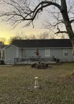 Cozy Cottage Downtown Cleveland - 2-Star