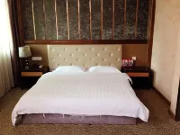 Chibi Telecom Times Hotel