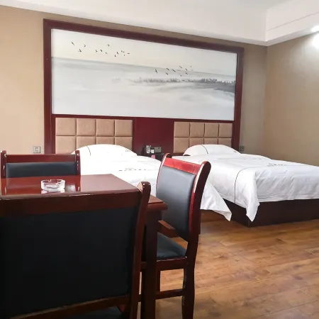 Anhua Jiacheng Business Hotel