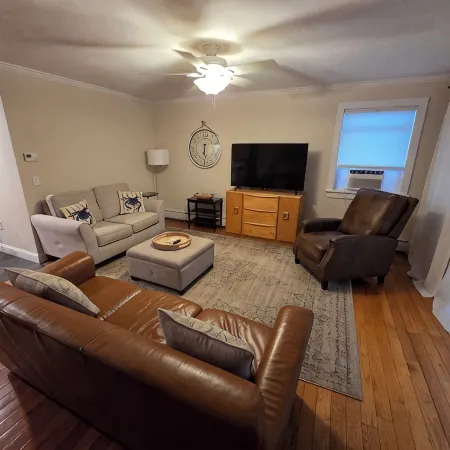 Modern Condo #2!