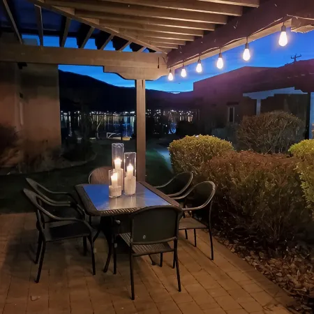 LAKESHORE VILLAS BEACH COWBOY VILLA