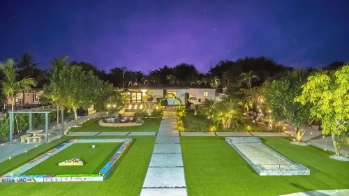The Glam Homes - Boutique
