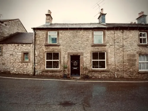 Boutique cottage in the heart of the Peak District