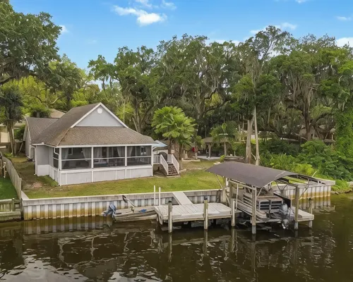 Beautiful Waterfront Home on the Alafia River Hotels in Riverview