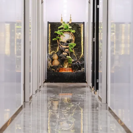 REZEN LONGUU Hotel (Foshan Sanshan Newcity North Subway Station Store)