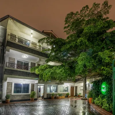 賈維拉雄鷹觀獸住宿加早餐旅館 鄰近奈洛比機場（喬莫·肯雅塔國際機場）的酒店