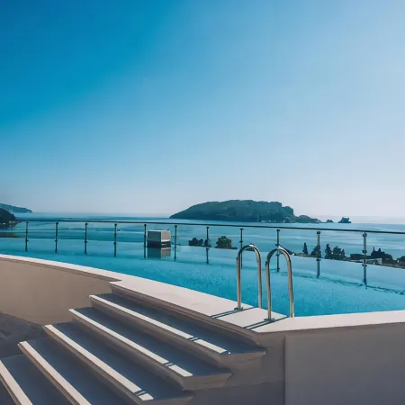 Iberostar Waves Slavija