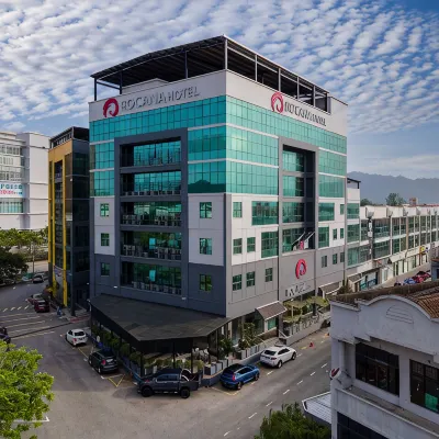 Rocana Hotel Hotels near Gio Mall