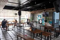 Ola Hostel Manila