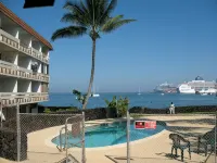 Hilo Reeds Bay Hotel - piscina