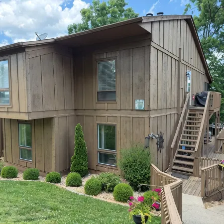 Woodson Bend Condo. Golf, Pool, Restaurant, Entertainment & More! Near Burnside.