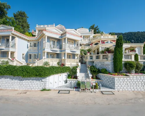 Enavlion Hotel Hotels near Marble Beach