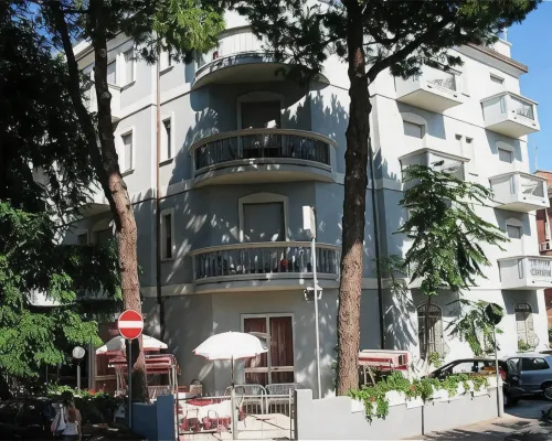 โรงแรมซอวราโน แอนด์ รี อควา สปา โรงแรมใกล้มารินา เซ็นโทร