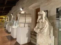 Pietrasanta Ai Teatri