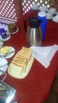 The Charity Hotel International - Desayuno