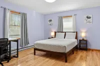 Spacious 5-bedroom Arrowhead Lake Escape-Fire Pit-Pool-Lake-Pool Table-AC-WiFi - 4-Star