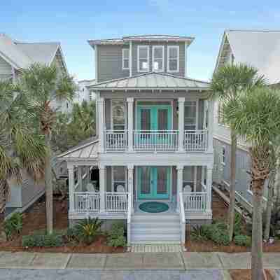 Beach Access, Resort Pool, Shops & Restaurants. Between Alys  & Rosemary Beach Hotel Exterior