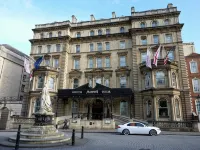 Bristol Marriott Royal Hotel - Bãi đậu xe