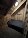 Charming 3-bedroom cabin with WiFi and AC in delightful Wetmore