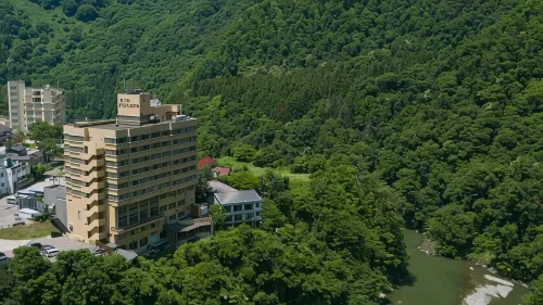 Ashinomaki Grand Hotel - Parking