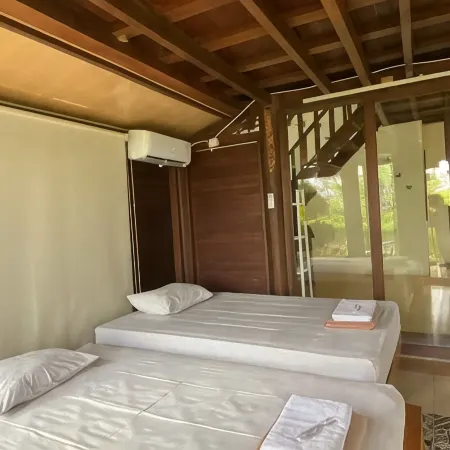 Kampung Halaman Villas Hotels in Cijeruk