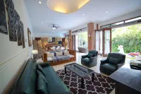Ubu Villa Balirejo - 4-Star