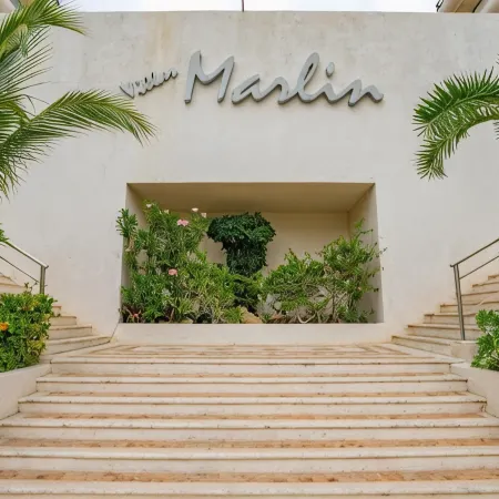 Beachfront 4BR Hotel Zone in Cancun.