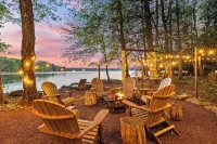 Lakehouse w/ Kayaks, MiniGolf, Sauna, HotTub, Swings and playground for Kids! - Alppimaja