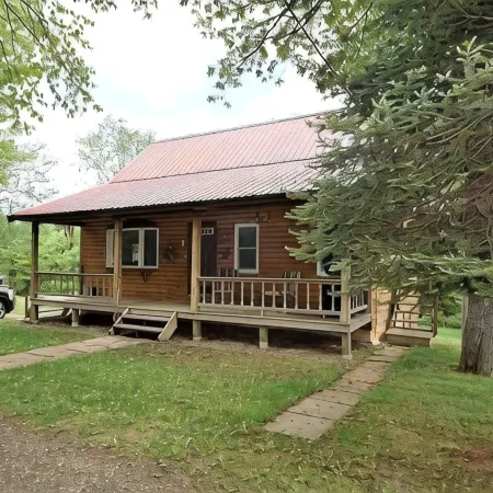 3-bedroom house in welcoming Moro Plantation with AC, WiFi