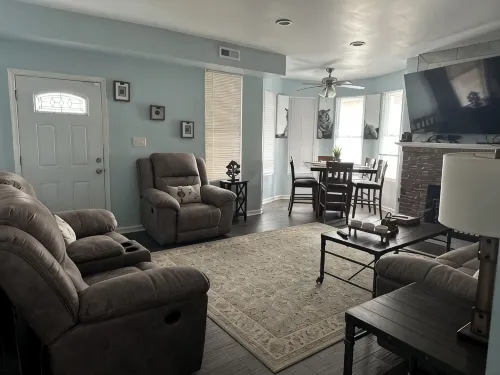 3-bedroom apartment in amazing Ocean City downtown with WiFi, AC - Homestays