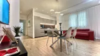 Elegant renovated apartment in the center of town, a few steps from the beach