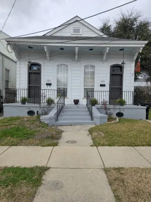 Cozy Shotgun off Lafitte Greenway/Midcity
