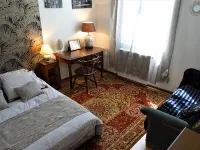 Large apartment between Loire and Château