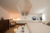 La Finestra Sulmò, panoramic apartment in Sulmona overlooking the historic center