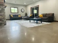 Located in the Heart of MN Lakes Country with much to do in the area. - Homestays