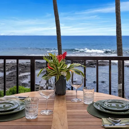 Oceanfront Two Bedroom Condo-A/C in Both Bdrms!  Cal King Beds in Both Bdrms!