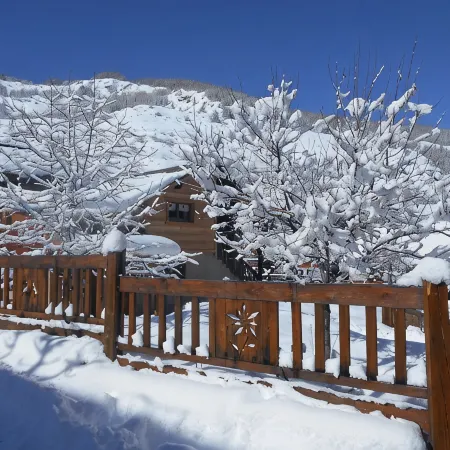 New apartment very good team warm mountain atmosphere Vars 05560