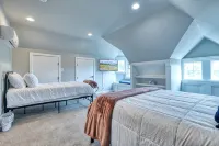 HUGE 5 Bedroom Beautiful Historic Renovated Home Shaw- Great for Families/Groups - Alojamientos