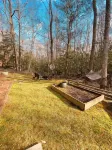 Charming and modernized 1800's Creekside Cabin w/Hot Tub and 5 minutes to I-77 - Chalets