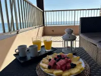 Charming 2-bedroom apartment with AC, WiFi in lovely Mar y Naranjo - 3-Star