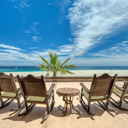 Beachfront Estate Sleeps 12! Walk Everywhere in Los Barriles with Pool & Spa