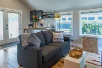 Courtside Cottage - WalkScore 93 - Dog Friendly - บูติค