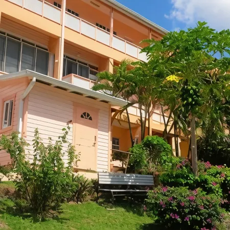 Bougainvillea Apartments