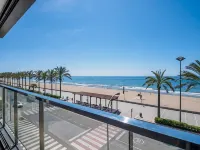 Apartment facing the sea, Pool, Air Conditioning, Parking included, Elevator