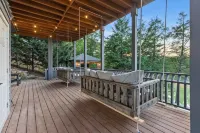 4Br Lakefront Getaway,Hot Tub,Dock - 4-Star
