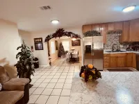 Modern Updated Family HOME - Wifi